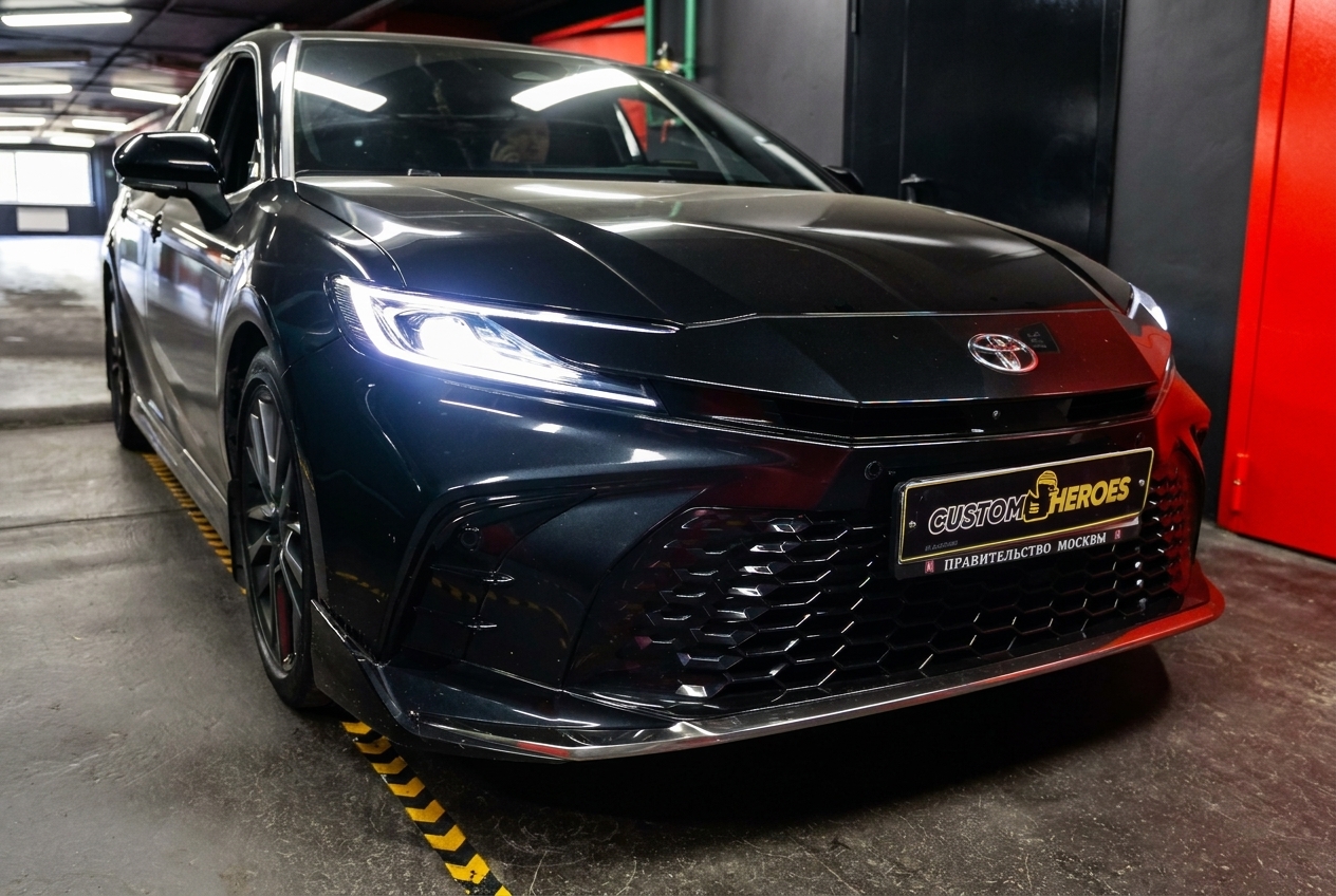 Toyota Camry XV80 перед работами по улучшению света
