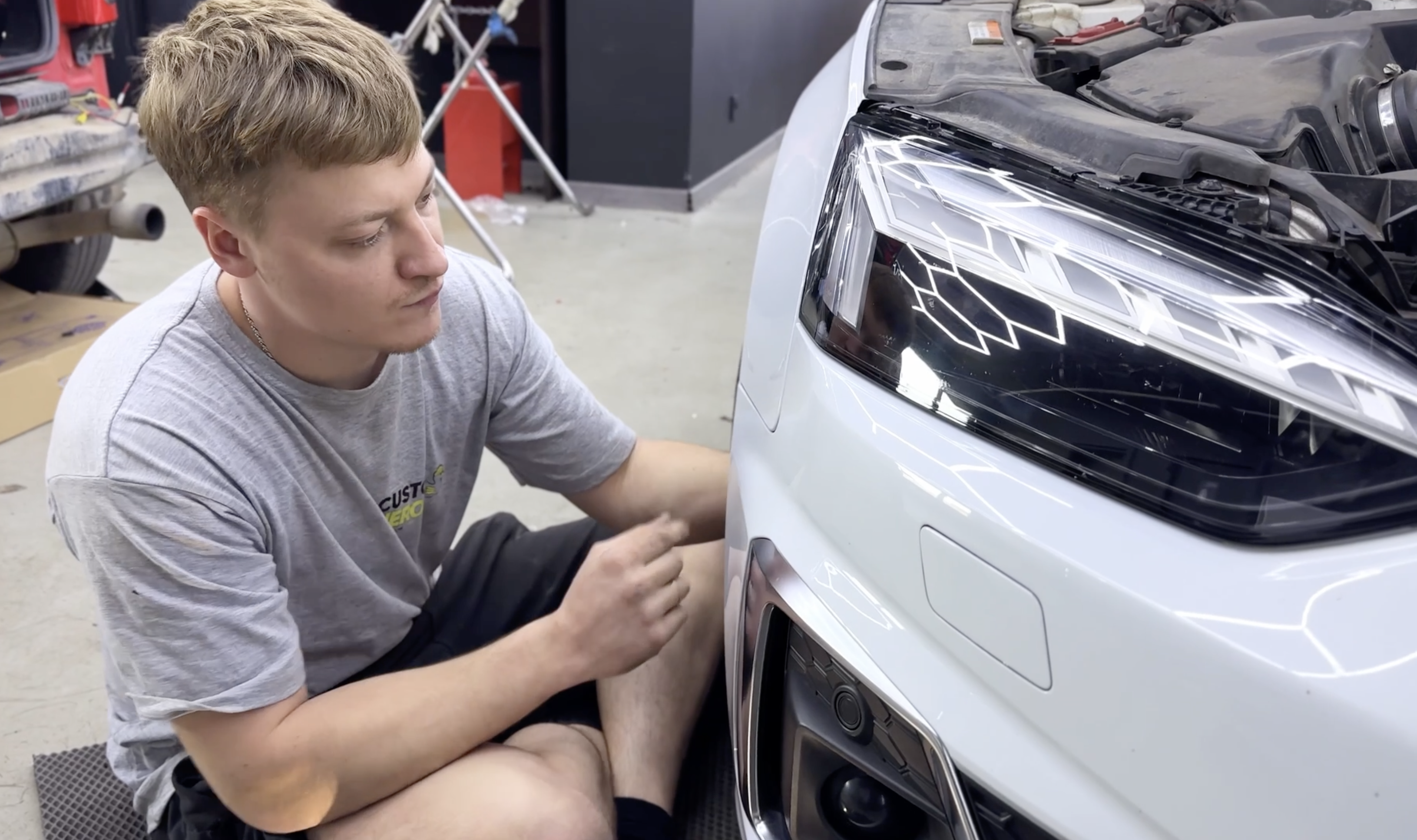 Audi A5 после ремонта запотевшей правой фары