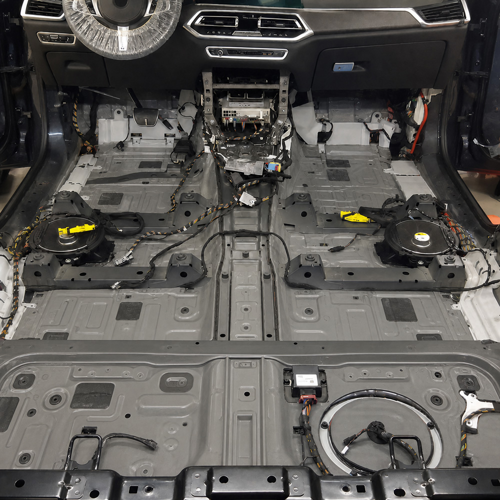 Шумоизоляция пола Audi A6 C7 (2011—2014)
