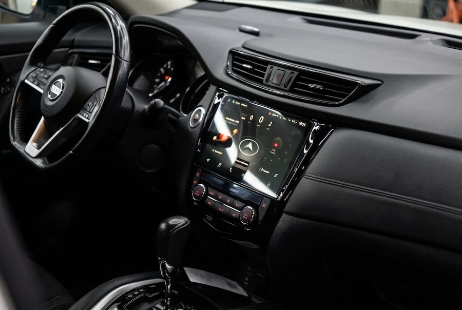 Результат комплексной установки автозвука в Nissan X-Trail