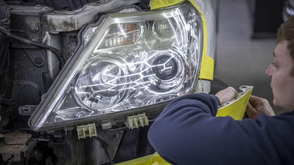 Nissan Patrol замена фар