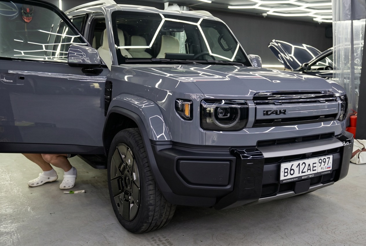iCar V27 до оклейки кузова сатиновой полиуретановой плёнкой