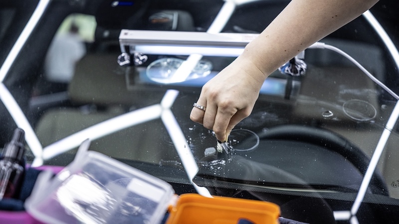 Лобовое стекло BMW X1 после ремонта сколов