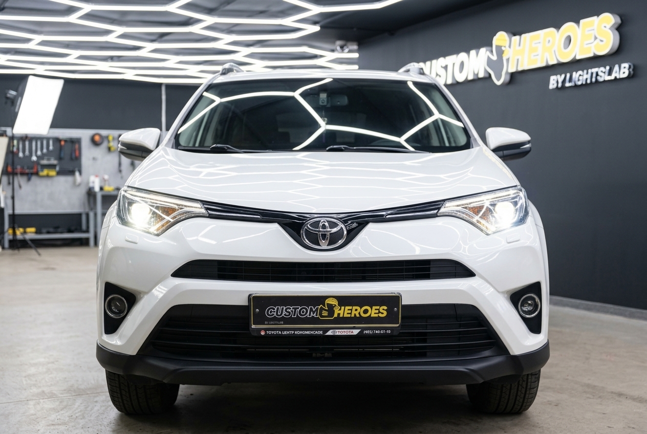 Итог ремонта и тюнинга фар Toyota RAV4 2017 в Custom Heroes